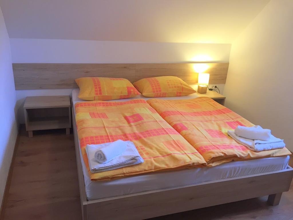 Apartmaji In Sobe Tina Kranjska Gora Esterno foto