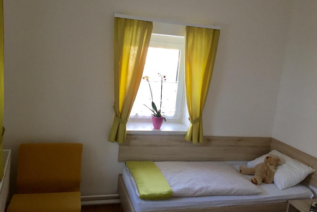 Apartmaji In Sobe Tina Kranjska Gora Esterno foto