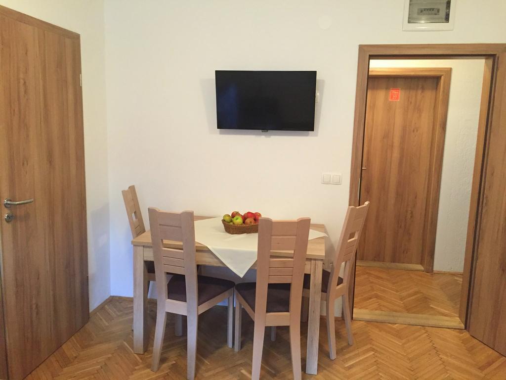 Apartmaji In Sobe Tina Kranjska Gora Esterno foto