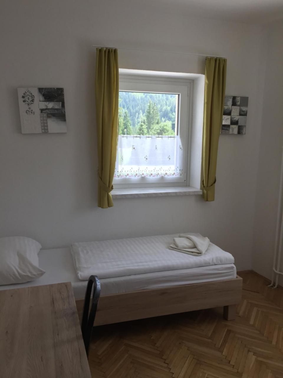 Apartmaji In Sobe Tina Kranjska Gora Esterno foto